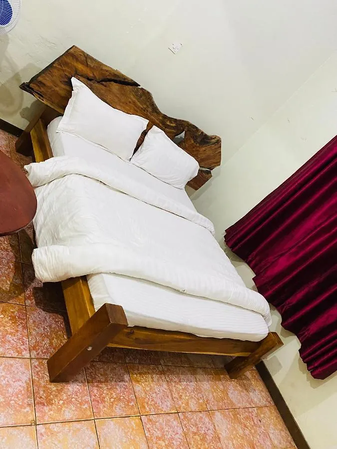 Afro Smile Hotel & Guest House - Jinja